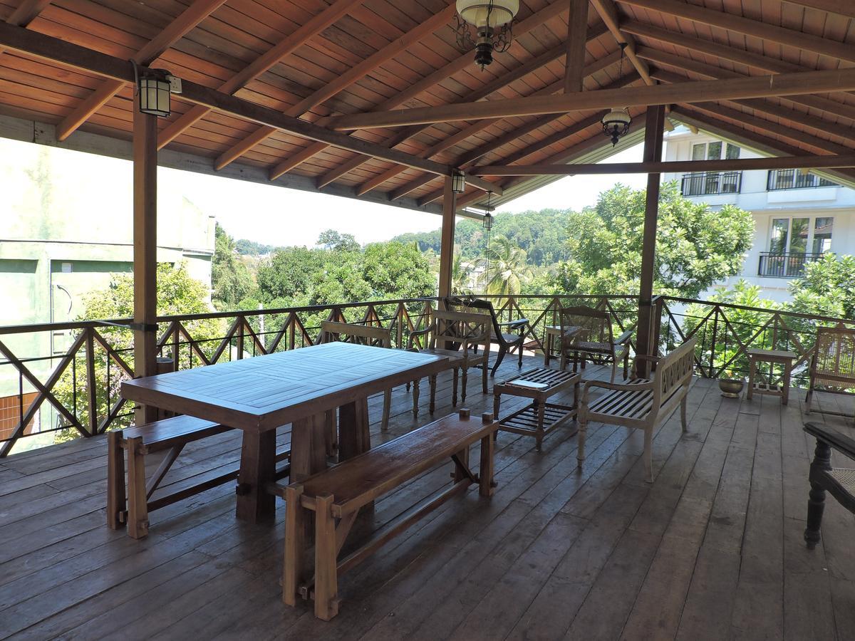 Hotel Mango Garden Kandy Bagian luar foto