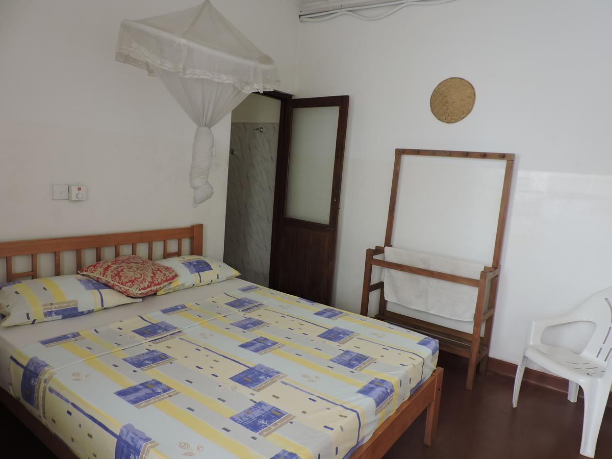 Hotel Mango Garden Kandy Bagian luar foto