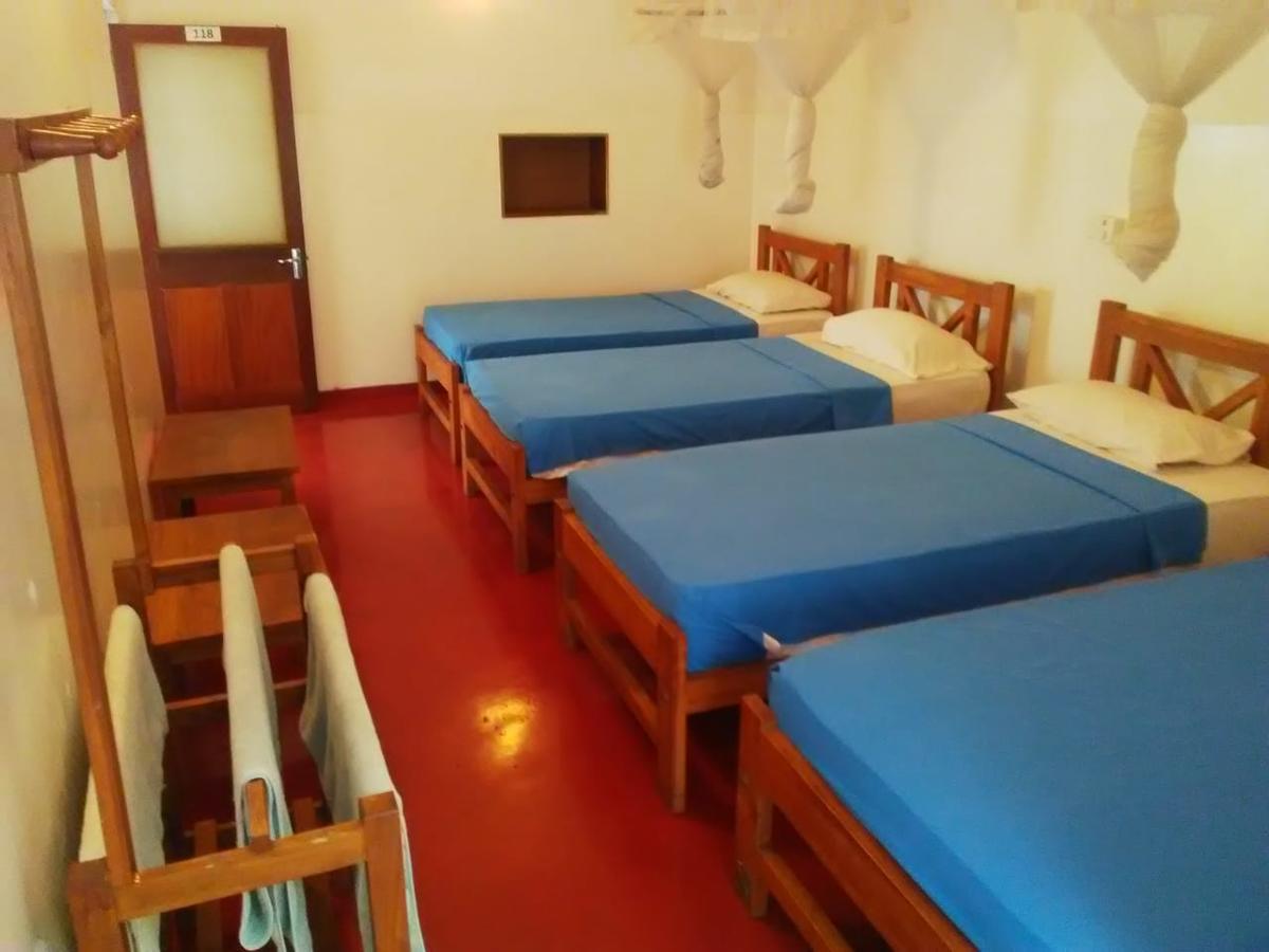 Hotel Mango Garden Kandy Bagian luar foto